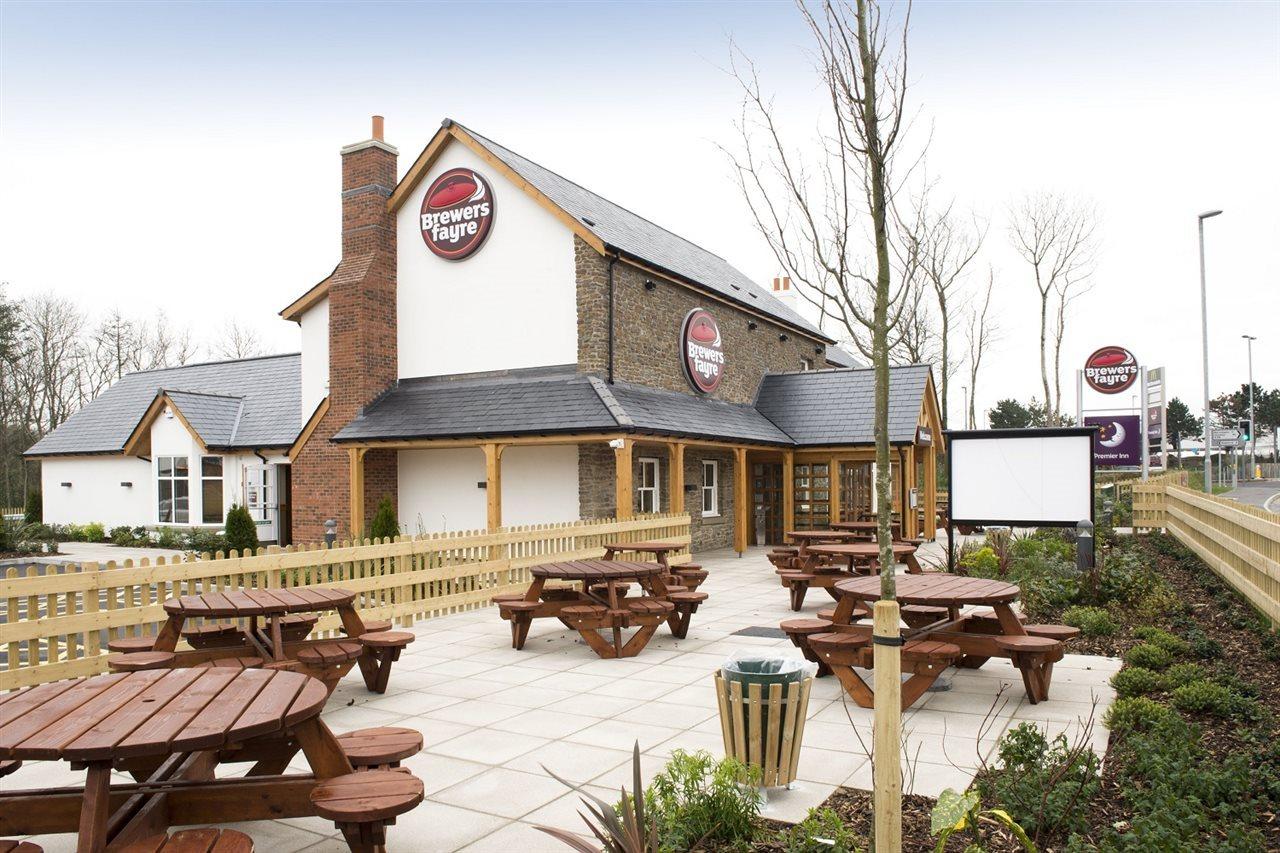 Premier Inn Premier Inn Bideford Exterior foto
