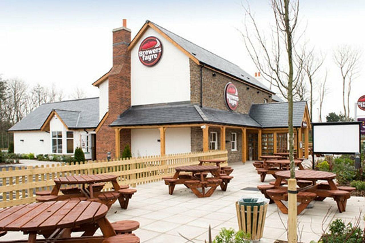 Premier Inn Premier Inn Bideford Exterior foto